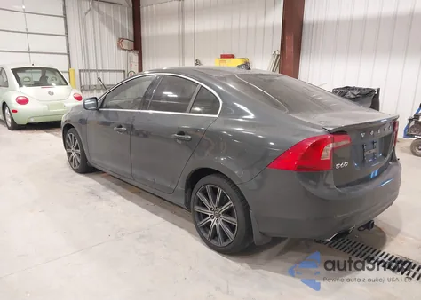 2015 Volvo S60 T5 Premier из США, поврежденный, VIN YV1612TB1F1307786